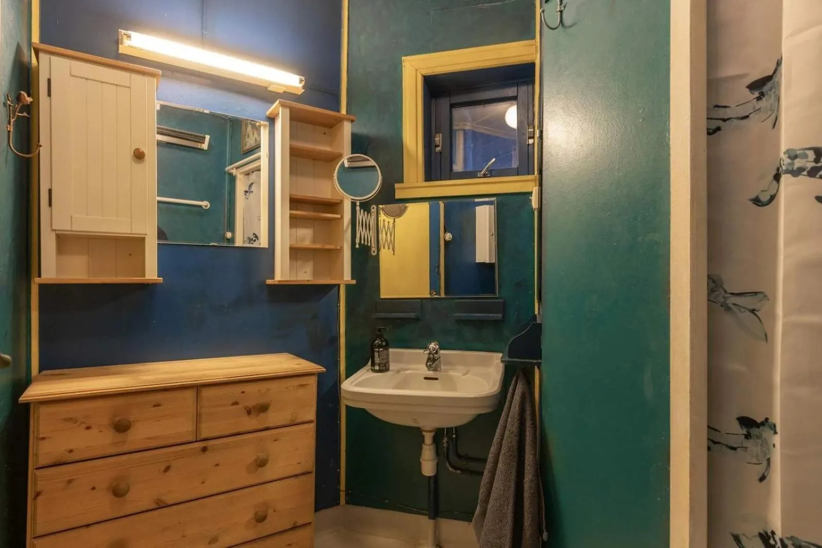Dinbnb Home L Traditional Bergenhouse L Roofterrace L 1900 Charm Ferienhaus Bergen