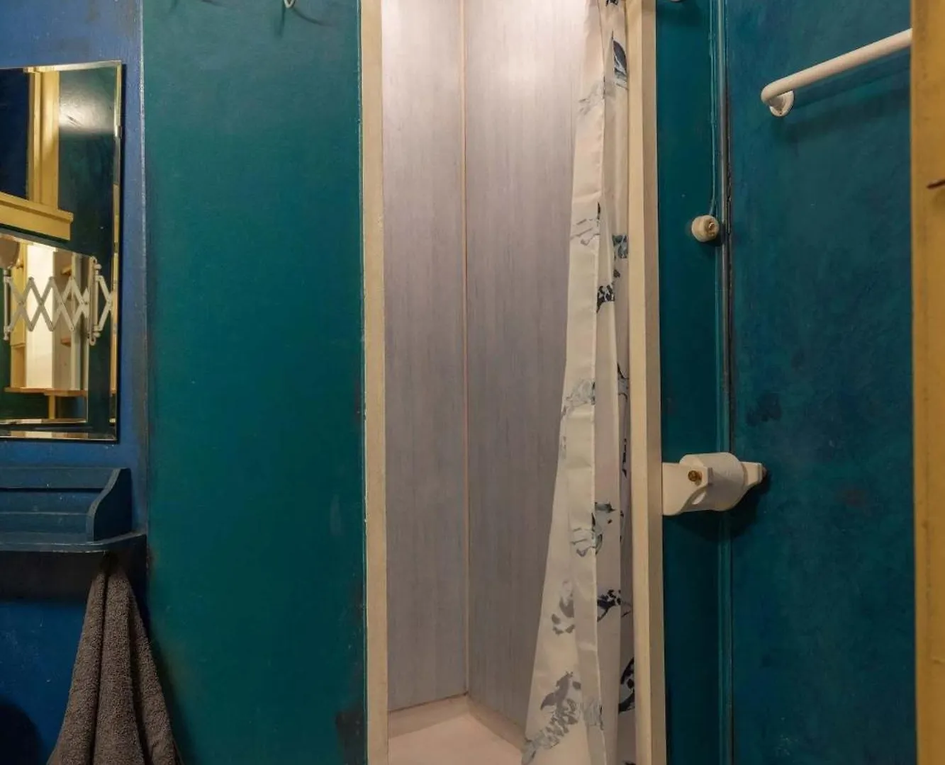 Dinbnb Home L Traditional Bergenhouse L Roofterrace L 1900 Charm 0*, Bergen Norwegen