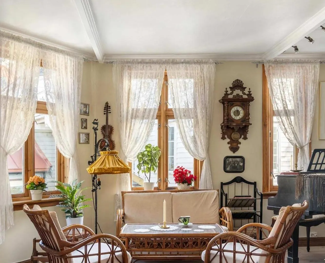 Ferienhaus Dinbnb Home L Traditional Bergenhouse L Roofterrace L 1900 Charm Norwegen